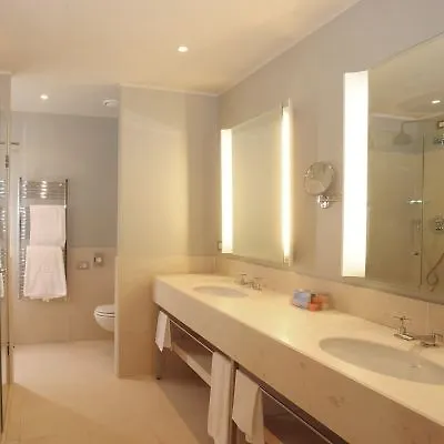 Nh Linate Hotel 4*